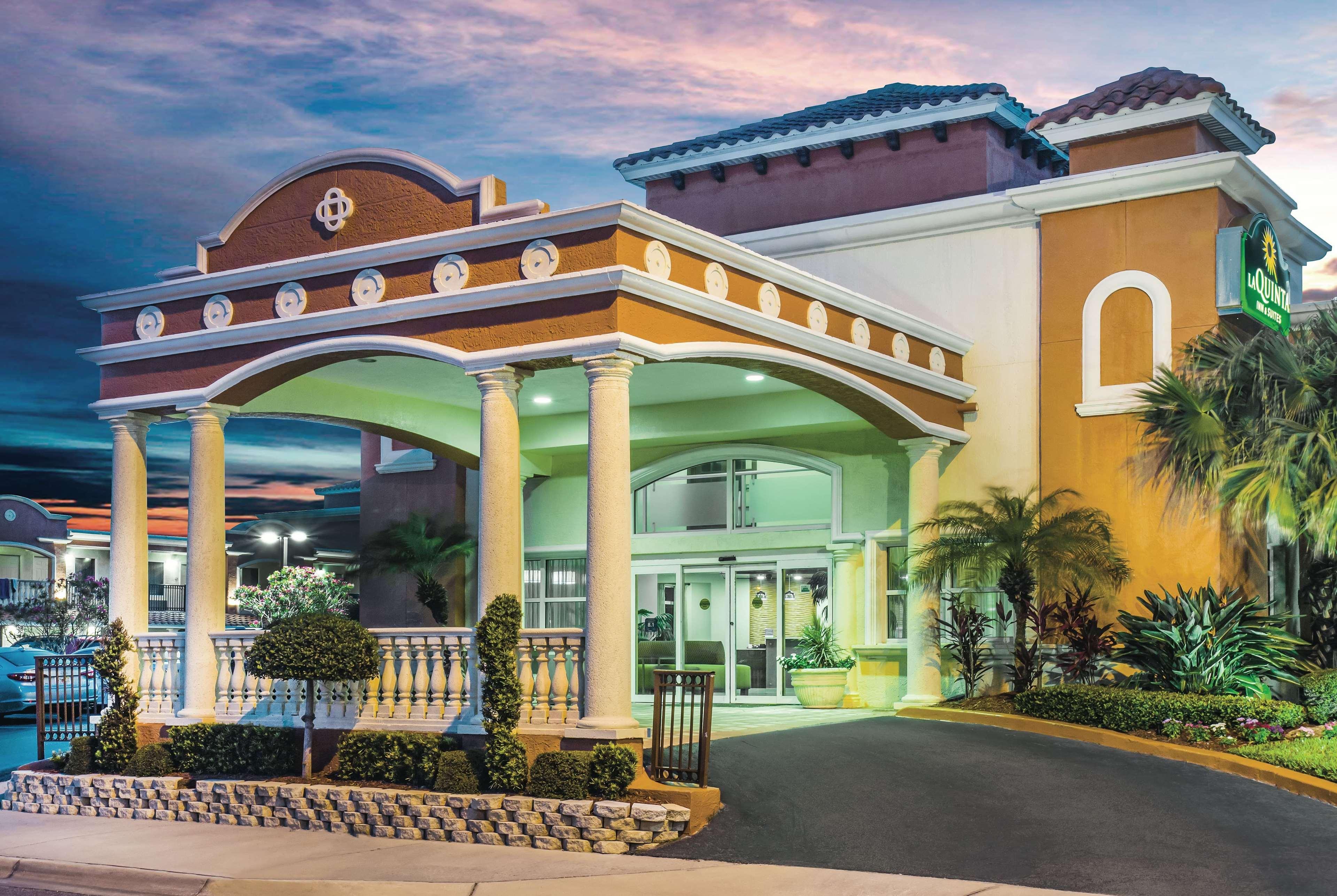 La Quinta By Wyndham Oceanfront Daytona Beach Hotel Exterior photo